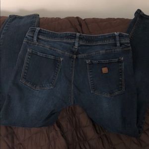 Roxy jeans in great condition !!!